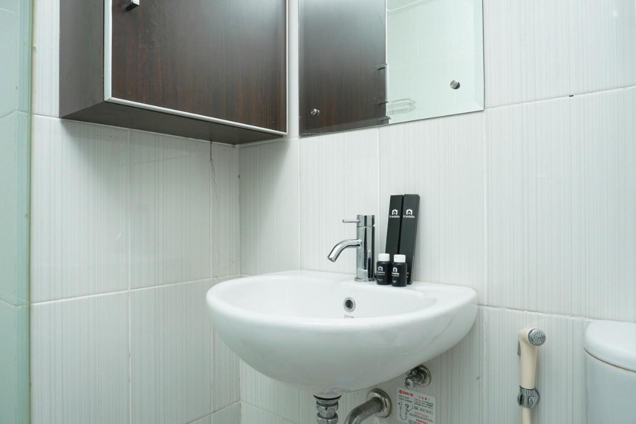 Comfy Tamansari Semanggi By Travelio Apartemen Jakarta